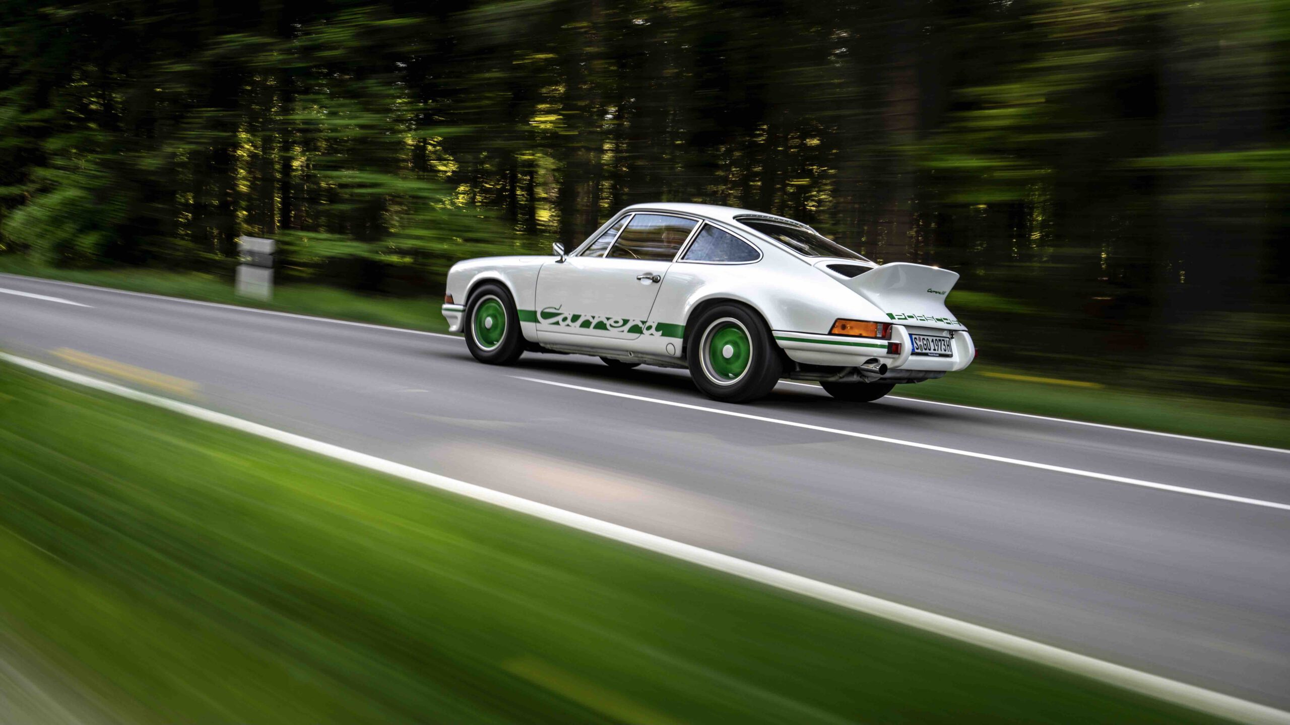 PORSCHE RS 2.7